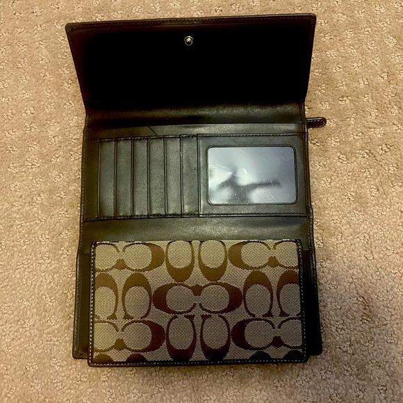 Coach Trifold Wallet - Picture 2 of 5